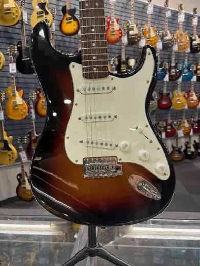 Squier - 037-4010-500 2